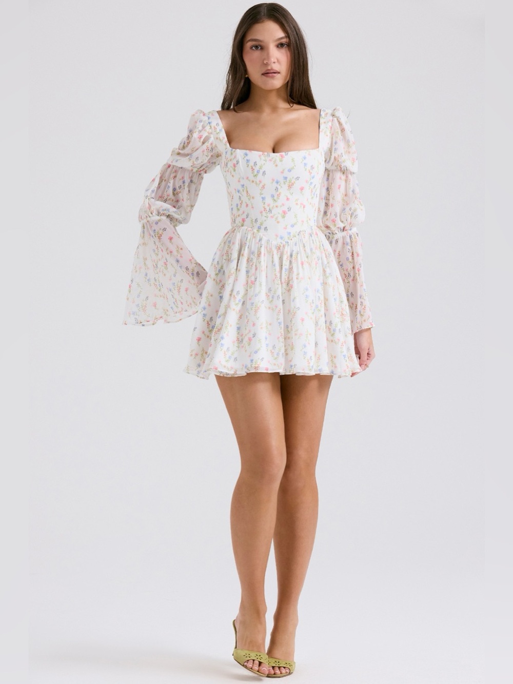 HOUSE OF CB Sancia White Posy Print Puff Sleeve Mini Dress NWOT